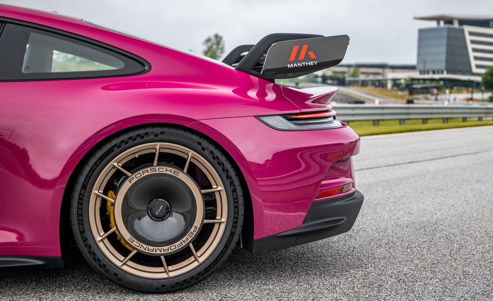 2023 porsche 911 gt3 manthey kit