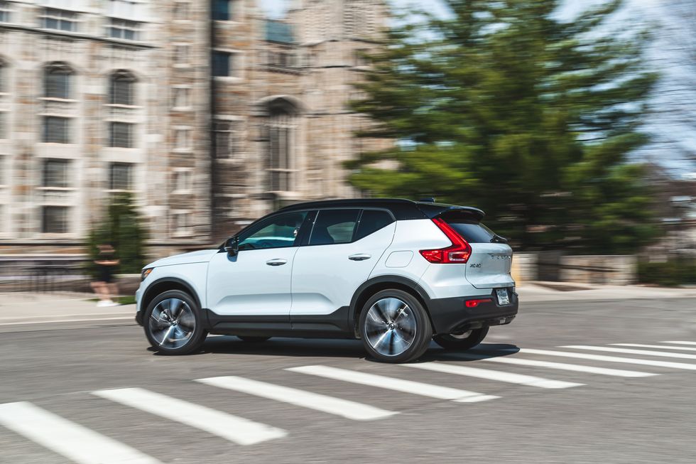 2021 volvo xc40 recharge p8