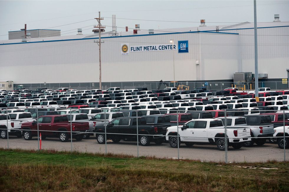 us auto gm strike