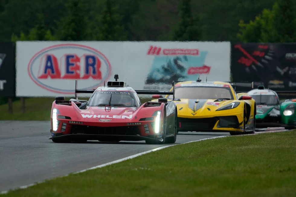 31 whelen engineering racing, cadillac vseriesr, gtp pipo derani, alexander sims