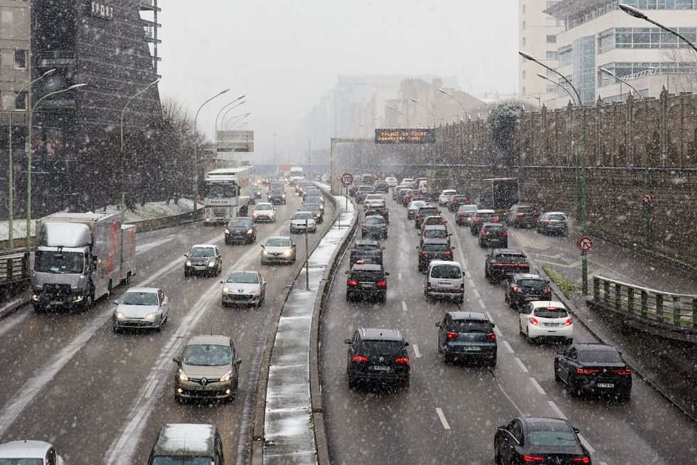 traffic jam in paris