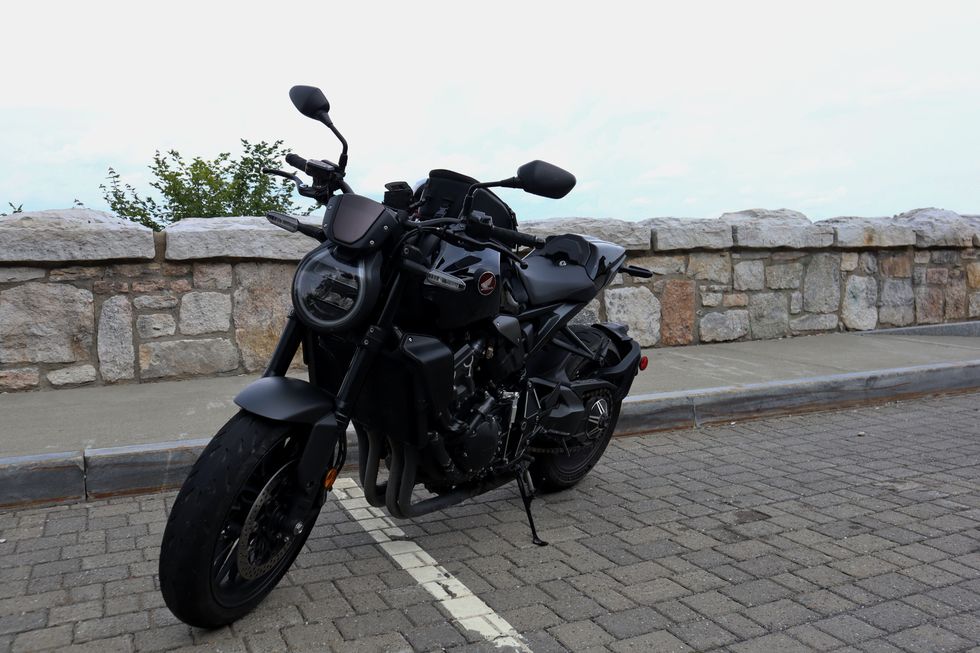 2023 honda cb1000r