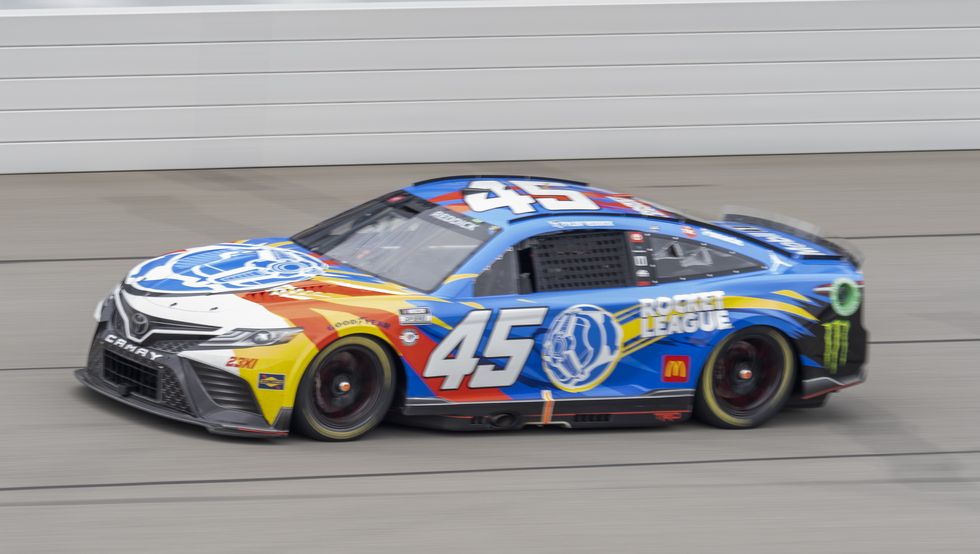 auto aug 07 nascar cup series firekeepers casino 400