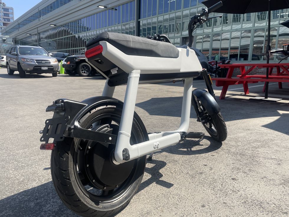 pave motors bk scooter