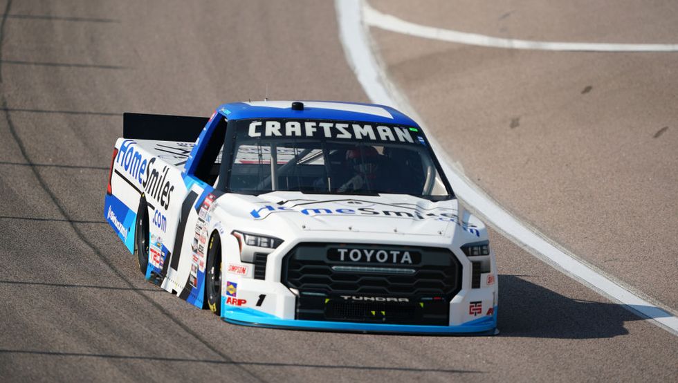 nascar craftsman truck series kansas lottery 200 practice