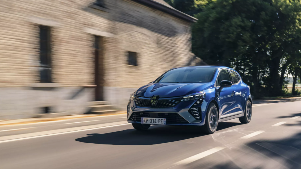 renault clio e tech hybrid at iaa munich