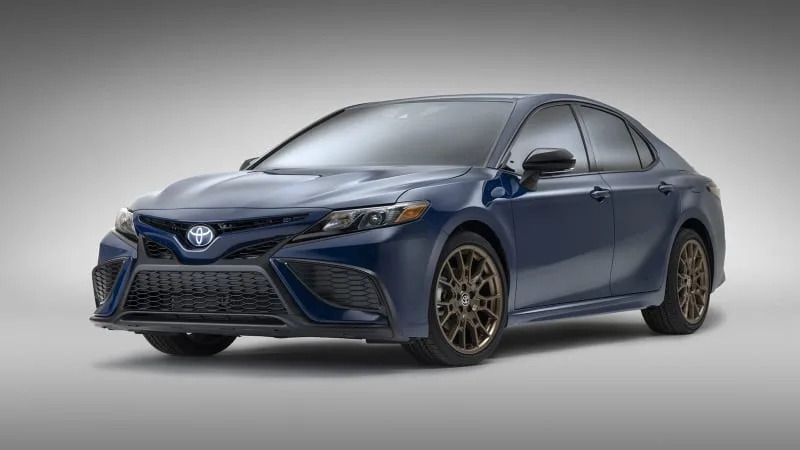 2023 Toyota Camry Hybrid SE NIghtshade Edition