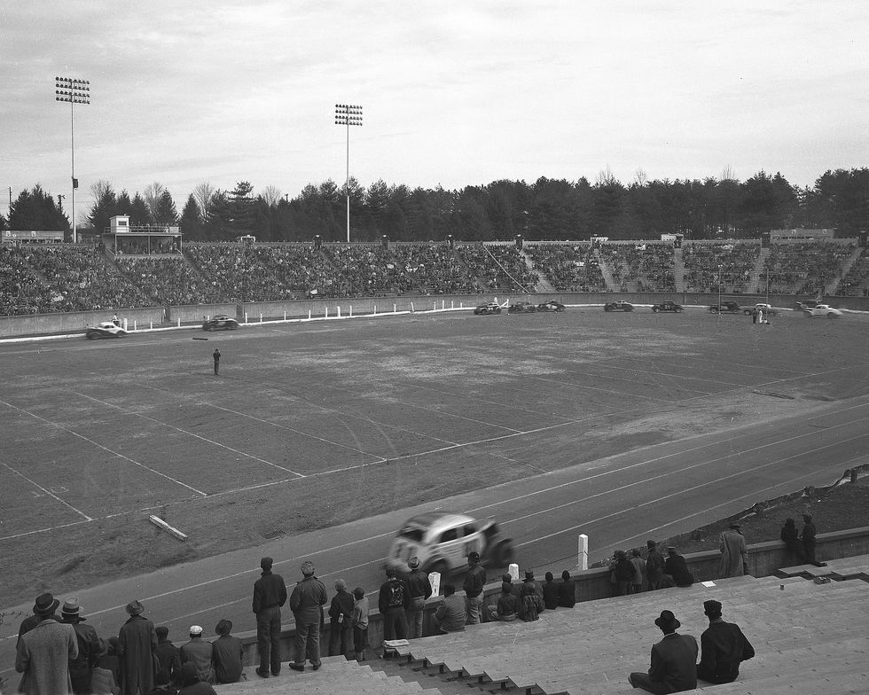 bowman gray stadium new year's day 1957 tobacco bowl